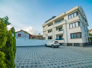 Mons apartment