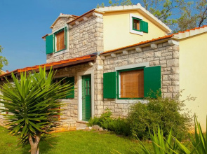 Komun Apartments