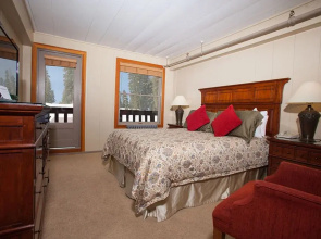 The Lodge at Sugar Bowl