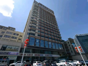 IU Hotel Urumchi Nianzi Gou Bus Station Branch