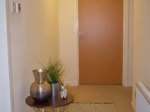 Spacious 3 Bed Apartment in Central Location