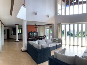 Villa Xona