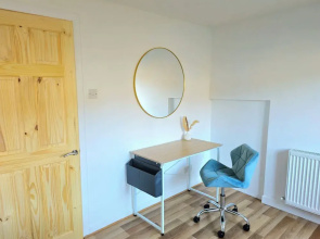 Spacious Haven with Free Parking