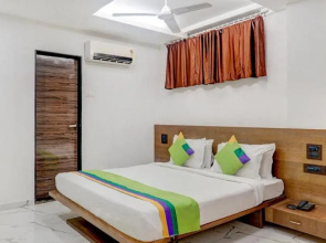 Hotel Shivas, Kolhapur