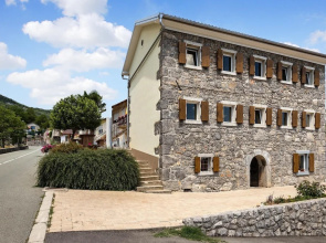 Amazing Apartment in Veprinac With Wifi and 2 Bedrooms