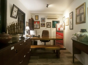 RedDoorz Syariah Plus near Trans Studio Cibubur