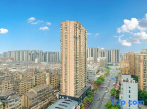 Wuyue · Yuxin Hotel ·Business Audio Visual Hotel 【Wuyue Plaza Branch near No.7 Middle School】