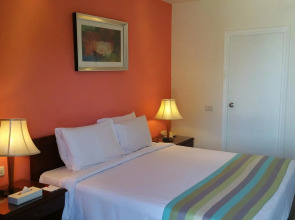 Xperience Hill-Top Beach Resort