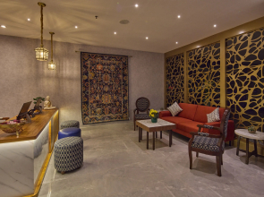 Golden Tulip Tirupati