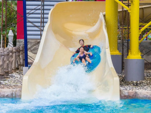 Phuket Sirinapha Resort