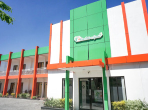 RedDoorz Syariah @ Buduran Sidoarjo