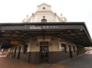 Peden's Hotel