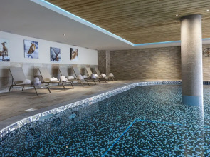 Stylish Apartment Near the Ski-slopes of L'alpe Dhuez