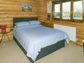 Laxfield Lodges