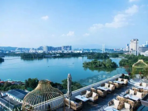 West Lake Garden Hotel