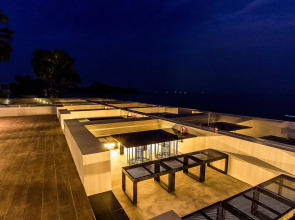 Sunshine Paradise Resort