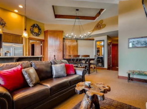 Luxury 3 Bedroom Ski in, Ski out  One Ski Hill Residence Located at the Base of Peak 8 with Hot Tub Access