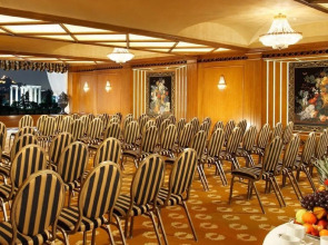 Отель Royal Olympic 