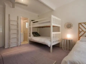Kirby's Berrara Beach House