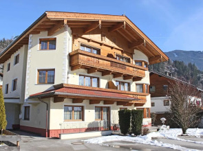 Apartment in Kaltenbach Near Ski Lift