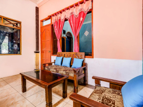 Hotel O Guest House Parangtritis