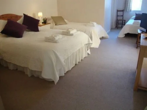 Cider Cottages & Forest Cottage B&B