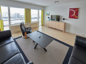 Nuuk Hotel Apartments by HHE