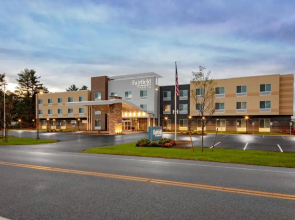 Fairfield Inn & Suites by Marriott Queensbury Glens Falls/Lake George Area