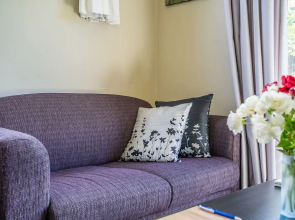 Cosy Contemporary Hideaway