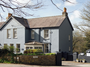 Castlemead