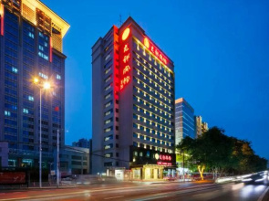 Longxiang Hotel