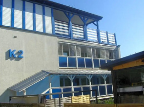 K 2
