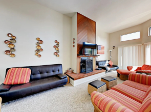 339 Mccarthy Ave Home 3 Bedrooms 2 Bathrooms Home