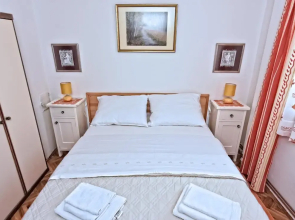 Peaceful and Secluded Krk Apartment With Terrace
