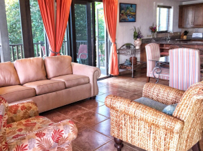 Granada Supreme Grand Royalty Suite 127