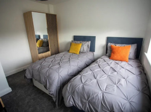 3 bed Apartment in Huddersfield