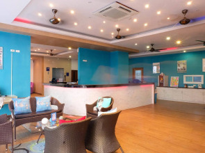 iCheck inn Central Patong