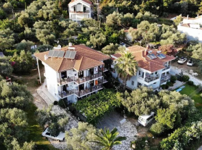 Olive Garden Villas and Apartments