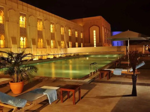 Отель Salalah Gardens Hotel Managed by Safir Hotels & Resorts