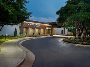 Courtyard by Marriott Charlottesville