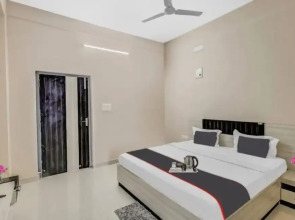 Goroomgo Sri Krishna Palace Bhubaneswar