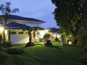 Triple C Guest House Bandung