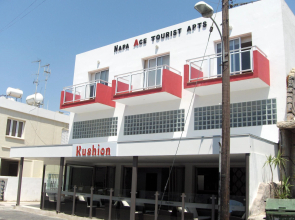 Napa Ace Tourist Apartments