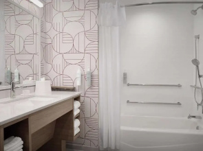 Home2 Suites by Hilton Lakeland North I 4