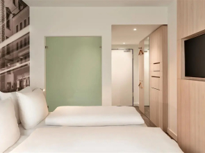 Super 8 by Wyndham Koblenz