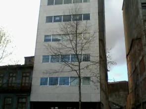 Metro-Apartment RNAL nº35375 AL-Chamada para a rede móvel nacional