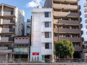 Metro Hanazonocho Apartment 1