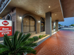 Best Western Plus South Bay Hotel