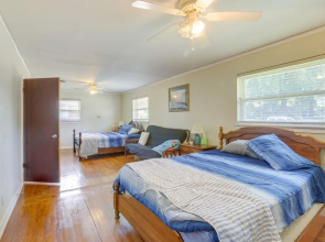 Cozy Home in Montgomery ~ 3 Mi to ASU Campus!