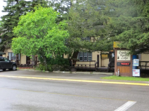 Crandell Mountain Lodge